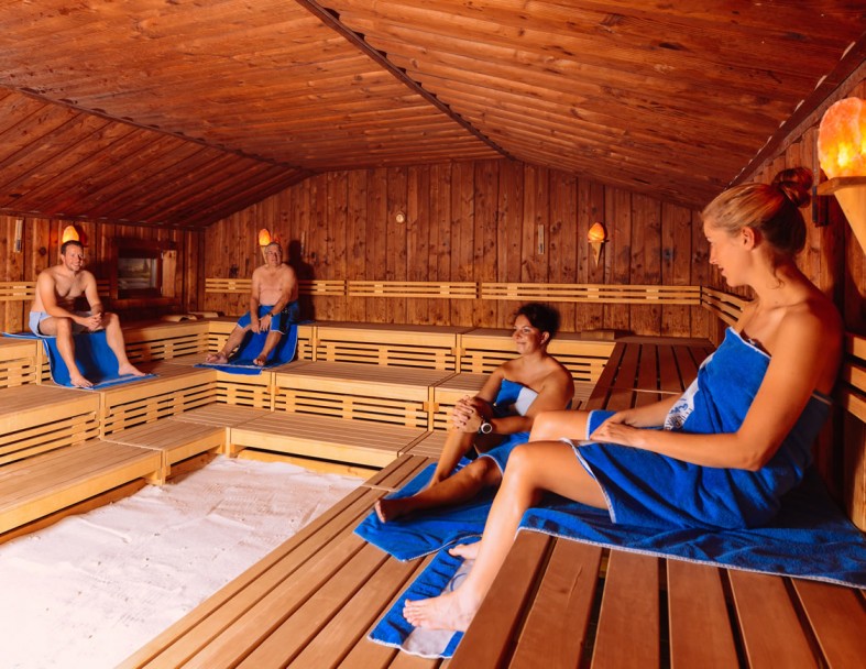 Entspannung in der Salzsauna © Erlebnis Therme Amade